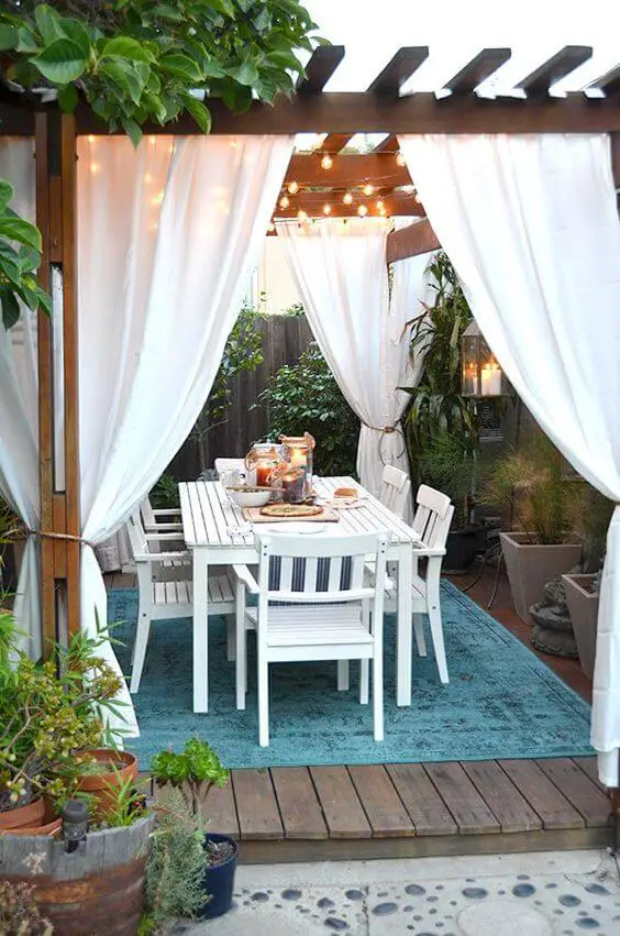 Create your outdoor dining sets with all the assets you feel like are a must have, you can mix and match until you achieve the exact dining set to fulfill the means you want to accomplish. More ideas at backyardmastery.com
