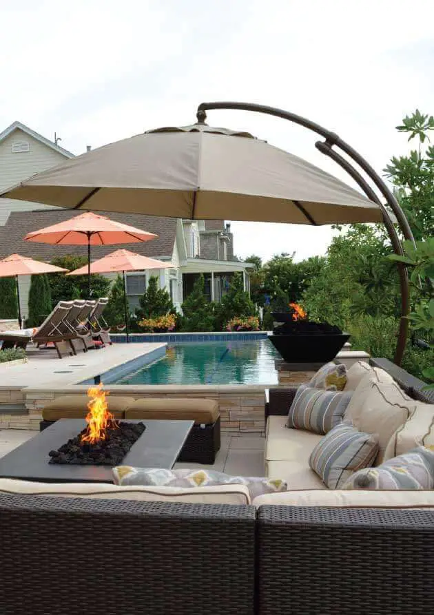 27 Outdoor Poolside Furniture Ideas Page 27 Of 27